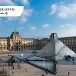 Sublime 2br 6p Balcony Eiffel Tower Apartment Paris
