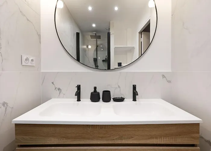 Apartman Sublime 2br 6p Balcony Eiffel Tower Párizs