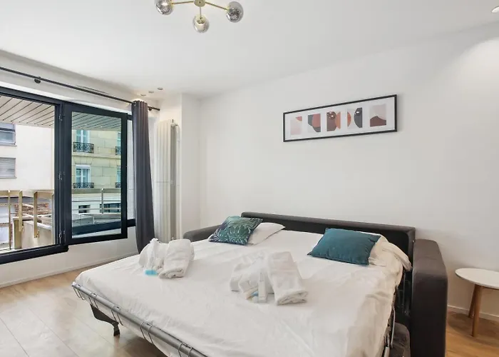 Lejlighed Sublime 2br 6p Balcony Eiffel Tower Paris